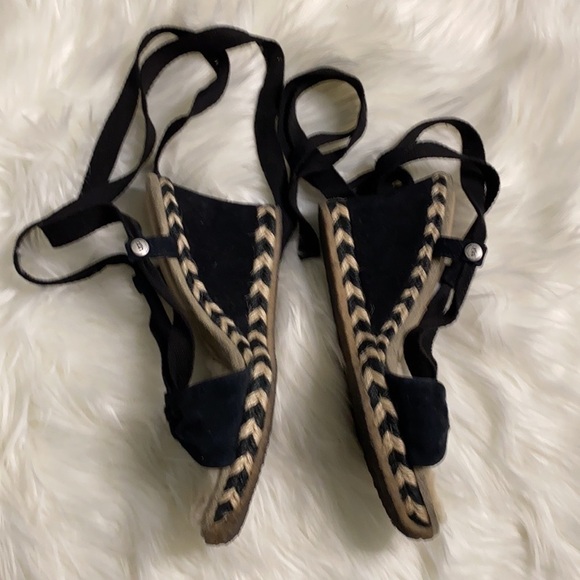 UGG Amelie espadrille black sandals - Picture 5 of 7